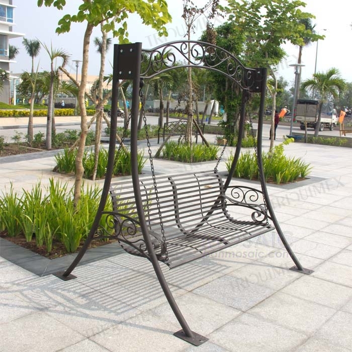 Wrought Iron Porch Swing with Stand (700 x 700 Pixel)